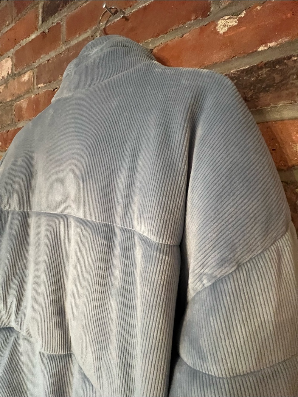Lou & Grey Ribbed Velour Puffer Jacket - Picture 10 of 12